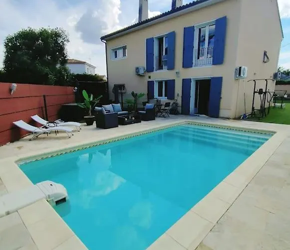 Suite 44M2 Avec Piscine