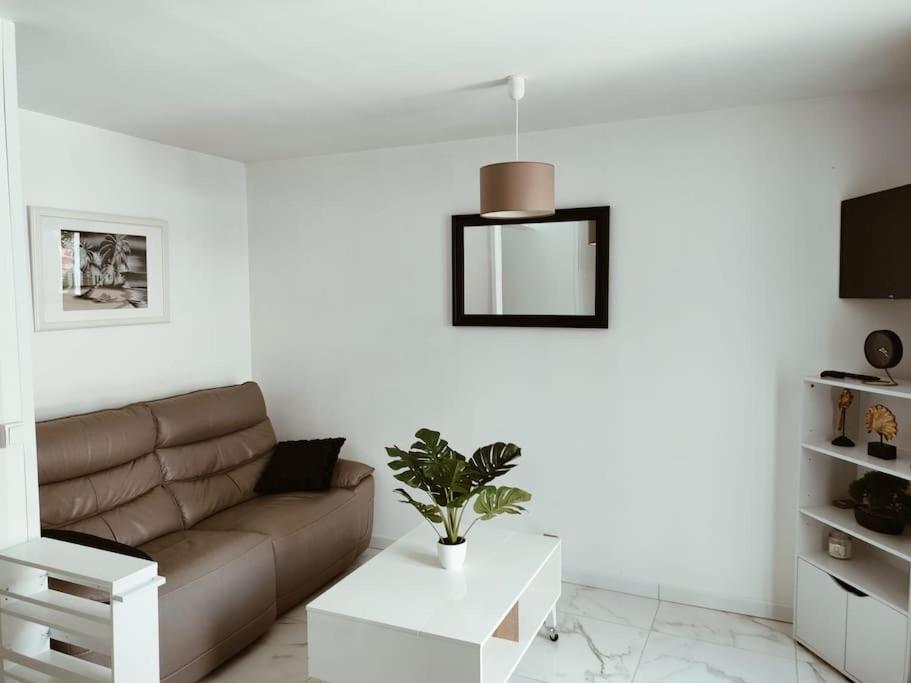 44m2 Avec Piscine * Morieres-les-Avignon